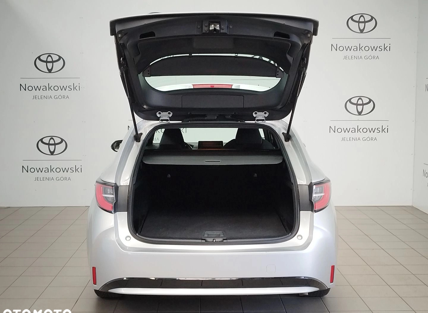 Toyota Corolla cena 89900 przebieg: 69356, rok produkcji 2020 z Torzym małe 379